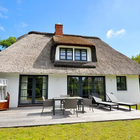 Lo S Holiday home Bohl